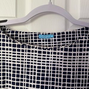 J. McLaughlin Medium Sleeveless Stretchy Shift Dress - navy and white pattern